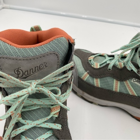 Danner St. Helen's Mid GTX XCR Lace Up Outdoor Hiking Trail Ankle Boots Size‎ 8 - Picture 3 of 11